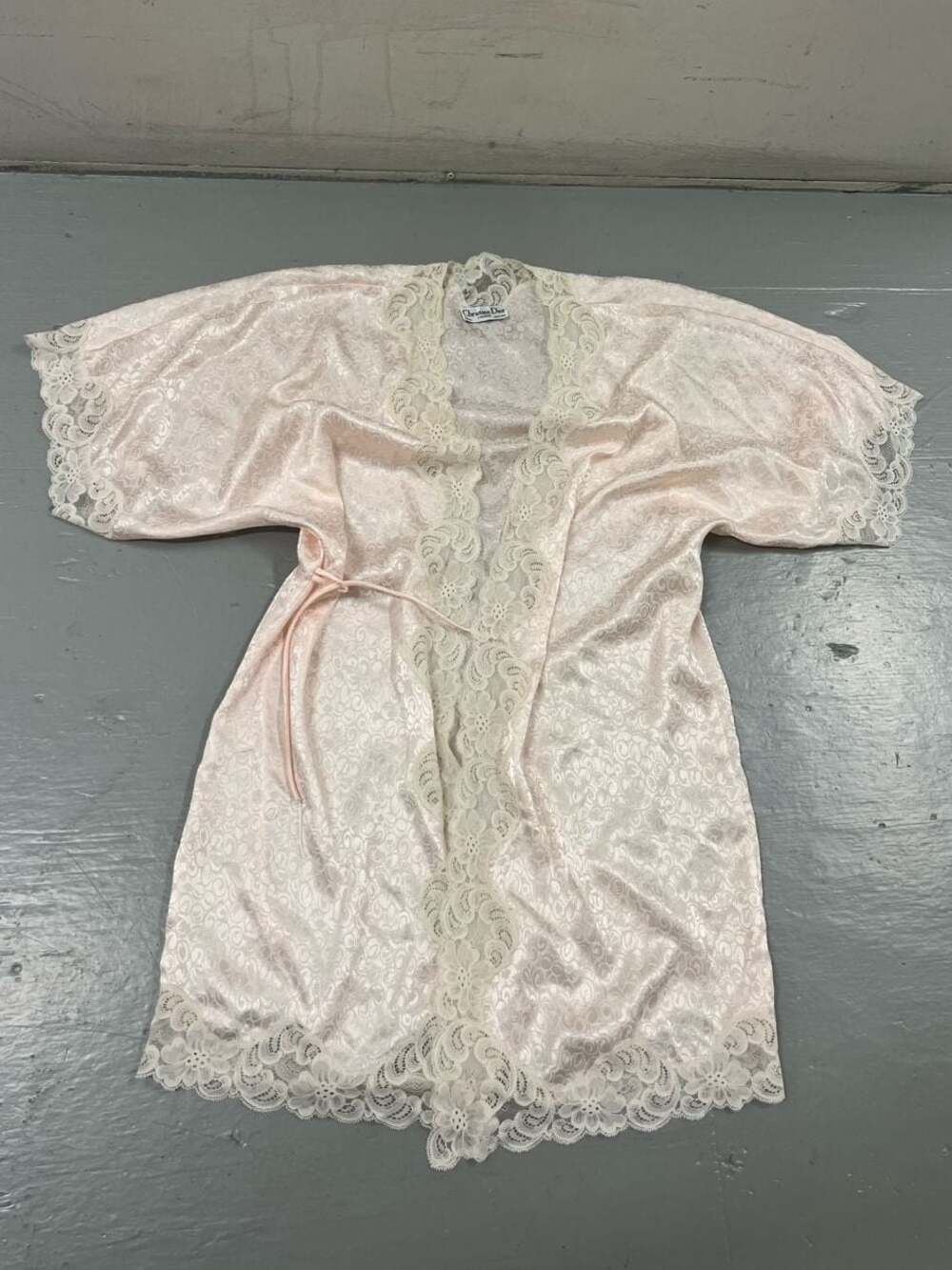 Vintage Christian Dior Lingerie Pink Satin Floral Jacquard Lace Trim Robe